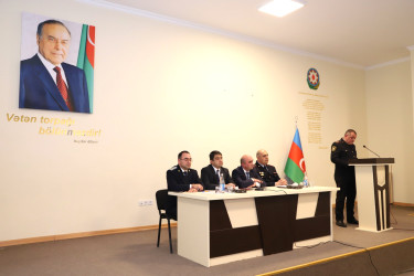 Ağstafada “Təhsil müəssisələrində uşaq hüquqlarının müdafiəsinin hüquqi əsasları və tətbiqi mexanizimləri, yetkinlik yaşına çatmayanların profilaktikası işinin təşkili” mövzusunda növbəti maarifləndirici tədbir keçirilib