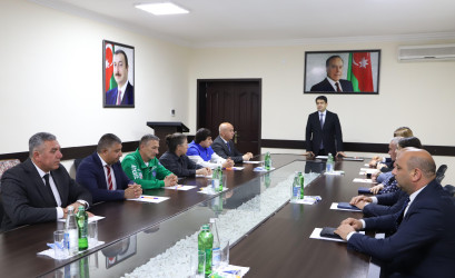 Seymur Orucov fudokan karate üzrə ağstafalı Avropa çempionu Tahir Ələkbərovla görüşüb