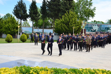 Xalqımızın ümummilli lideri Heydər Əliyevin anadan olmasının 99-cu ildönümü Ağstafada ehtiramla qeyd olunub.