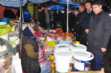 Ağstafa rayon Mərkəzi bazarında növbəti dəfə mövcud vəziyyət araşdırılıb