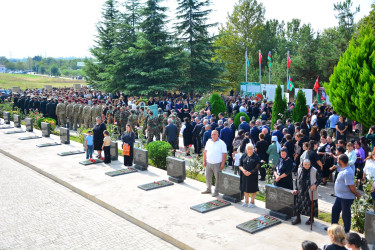 27 Sentyabr - Anım Günündə Ağstafa rayon Şəhidlər xiyabanı ziyarət olunub.