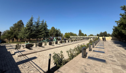 27 sentyabr- Anım Günü ilə əlaqədar Ağstafada şəhidlərimizin məzarları və xatirə abidələri ətrafında müvafiq abadlıq işləri həyata keçirilir