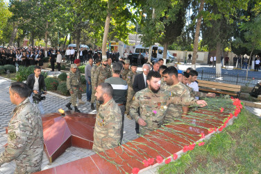 Ağstafa şəhərində “Şəhid” Memorial Abidə Kompleksi ziyarət olunub, şəhidlərimizin xatirəsi dərin ehtiramla anılıb.