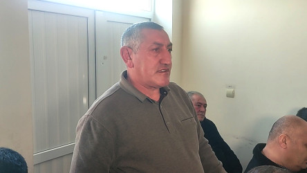 Ağstafada vətəndaşların növbəti səyyar qəbulu Köçəsgər kəndində keçirilib