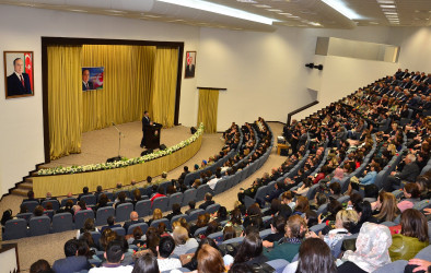 Xalqımızın ümummilli lideri Heydər Əliyevin anadan olmasının 99-cu ildönümü Ağstafada ehtiramla qeyd olunub.