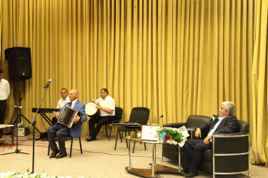 Ağstafada Əməkdar incəsənət xadimi, tanınmış şair, publisist Barat Vüsalın 75 illik yubileyi qeyd olunub