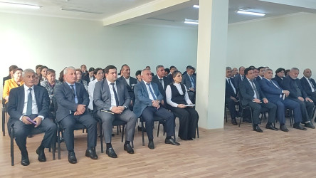 Seymur Orucov vətəndaşların növbəti səyyar qəbulunu Göycəli kənd sakinləri ilə keçirib