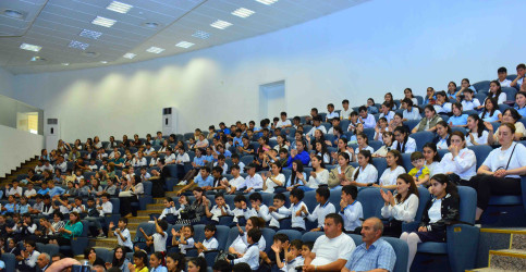 Ağstafada 1 iyun - Uşaqların Beynəlxalq Müdafiəsi Gününə həsr olunmuş “Suveren ölkənin qalib uşaqları” adlı bədii-əyləncəli bayram tədbiri təşkil olunub
