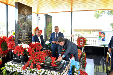 5 oktyabr Müəllimlər Günündə Vətən müharibəsinin könüllü döyüşçüsü, şəhid məktəb direktoru Elvin İmaməliyevin əziz xatirəsi ehtiramla yad edilib