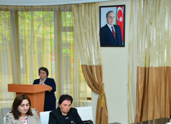 Ağstafa rayon Ağsaqqallar Şurasının növbəti iclasında Ulu Öndər Heydər Əliyevin əziz xatirəsi dərin hörmət və ehtiramla yad edilib