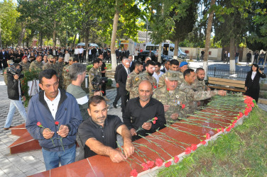 Ağstafa şəhərində “Şəhid” Memorial Abidə Kompleksi ziyarət olunub, şəhidlərimizin xatirəsi dərin ehtiramla anılıb.