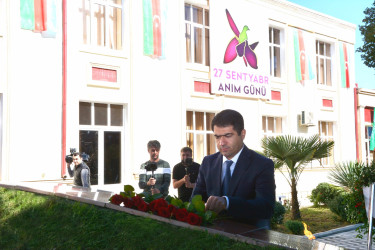 Ağstafa şəhərində “Şəhid” Memorial Abidə Kompleksi ziyarət olunub, şəhidlərimizin xatirəsi dərin ehtiramla anılıb.