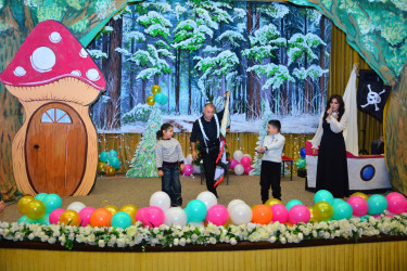 Ağstafada şəhidlərimizin və qazilərimizin övladları, fiziki qüsurlu və aztəminatlı ailələrin uşaqları üçün Yeni il şənliyi təşkil olunub