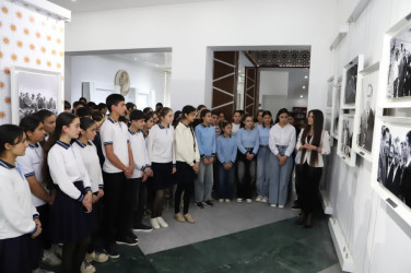 “Şəhərsalma və Memarlıq İli” rayonun ümumtəhsil məktəblərinin yuxarı sinif şagirdləri üçün “Heydər Əliyev – Müasir Azərbaycanın Baş Memarı” adlı dərs təşkil edilib