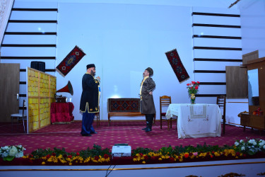 Ağstafada dahi bəstəkar Üzeyir Hacıbəylinin 140 illiyi münasibəti ilə "O olmasın, bu olsun" musiqili komediya tamaşası nümayiş etdirilib