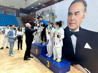 Ağstafalı karateçilər Ulu Öndər Heydər Əliyevin 100 illik yubileyi münasibəti ilə paytaxtımızda təşkil olunan karate turnirində 5 medal qazanıblar