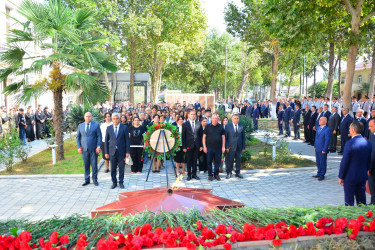 27 Sentyabr – Anım Günündə Ağstafada Şəhidlər Memorial Abidə Kompleksi ziyarət olunub