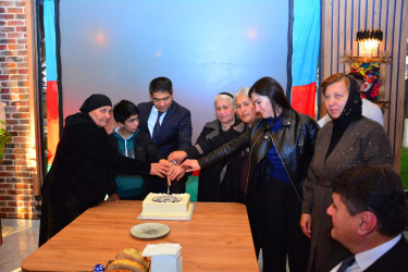 8 Noyabr Zəfər Günü ərəfəsində şəhidlərimizin ailə üzvləri ilə növbəti görüş keçirilib